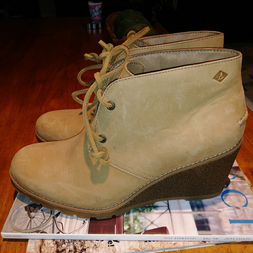 🍁Sperry Wedge Booties - Picture 2 of 3
